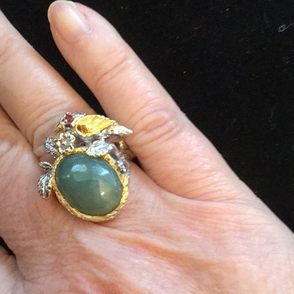 Amazing Genuine Jade & Ruby Bird Ring - Picture 2 of 8